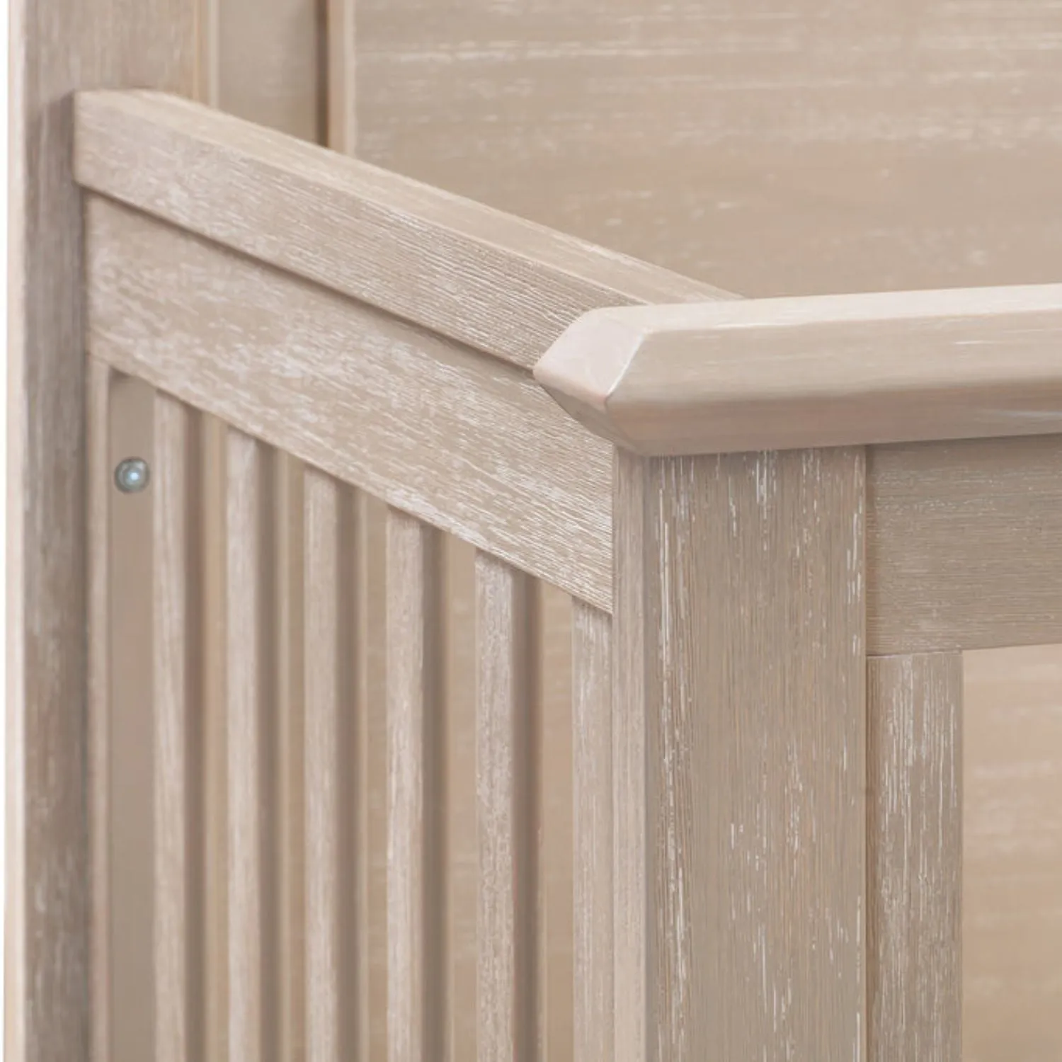 Beckett Rustic 4-in-1 Convertible Flat Top Crib