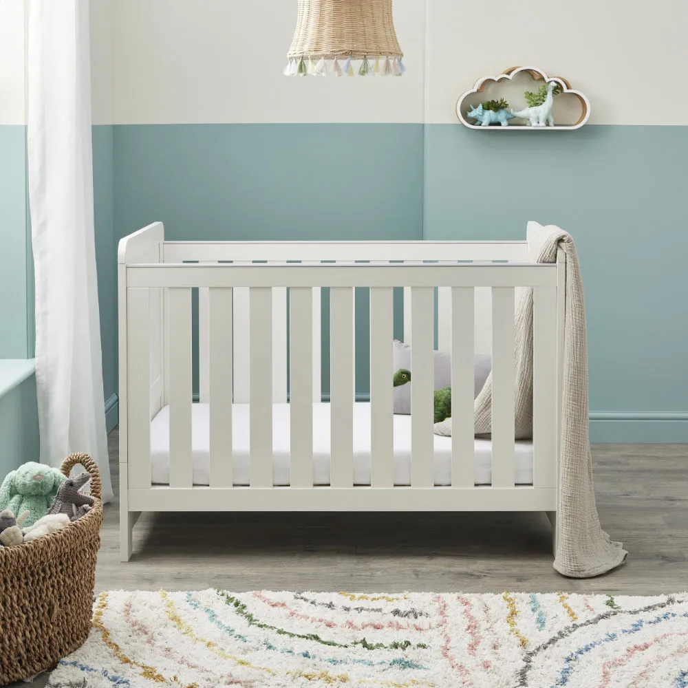 Caro Mini 3 Piece Room Set - White Wash