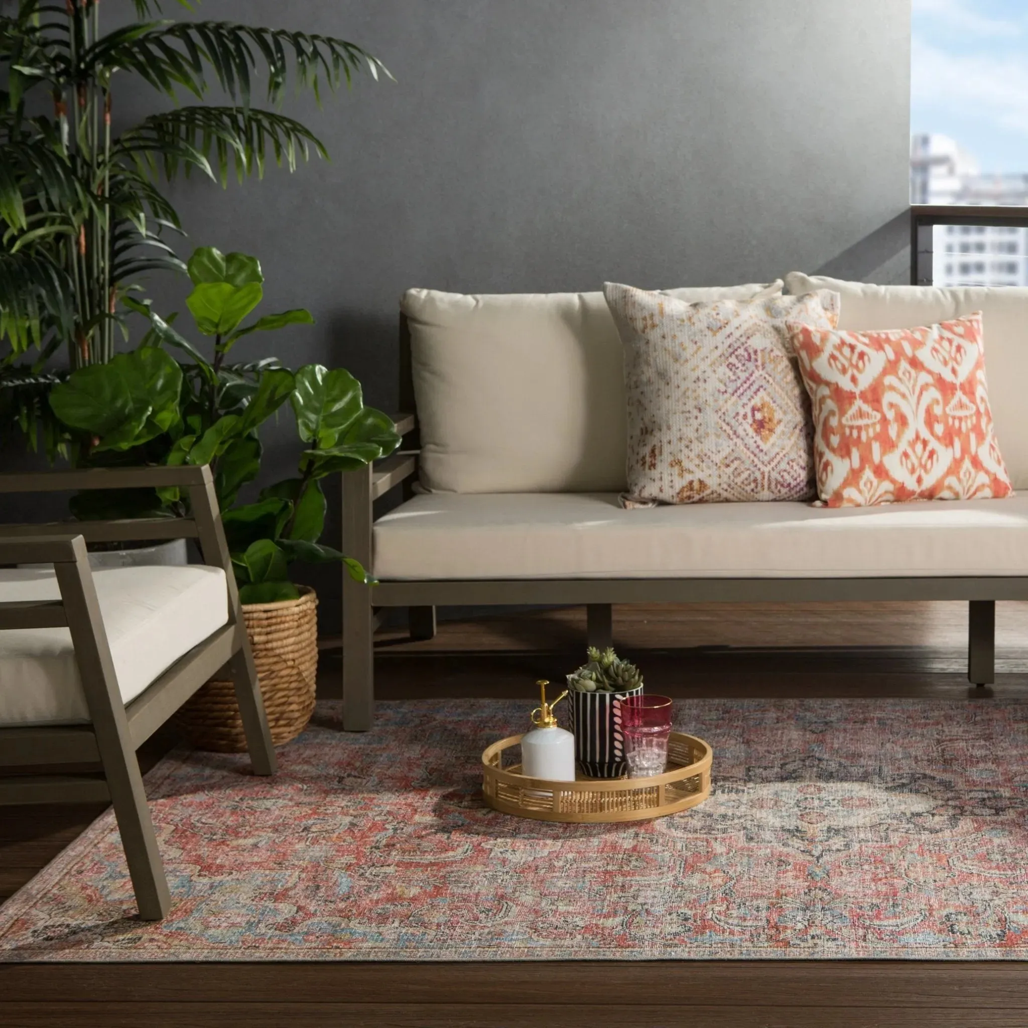 Chateau CHT01 Red/Light Blue Rug