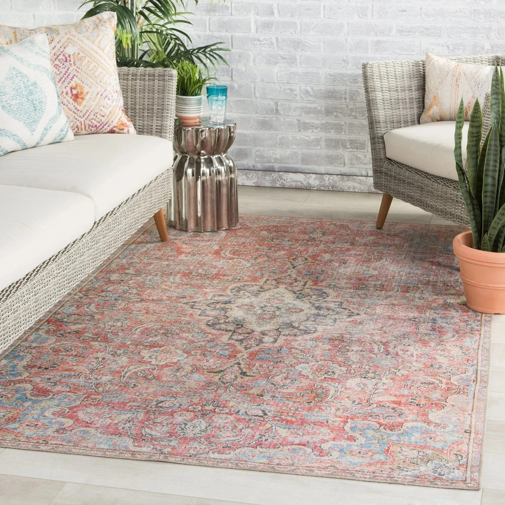 Chateau CHT01 Red/Light Blue Rug
