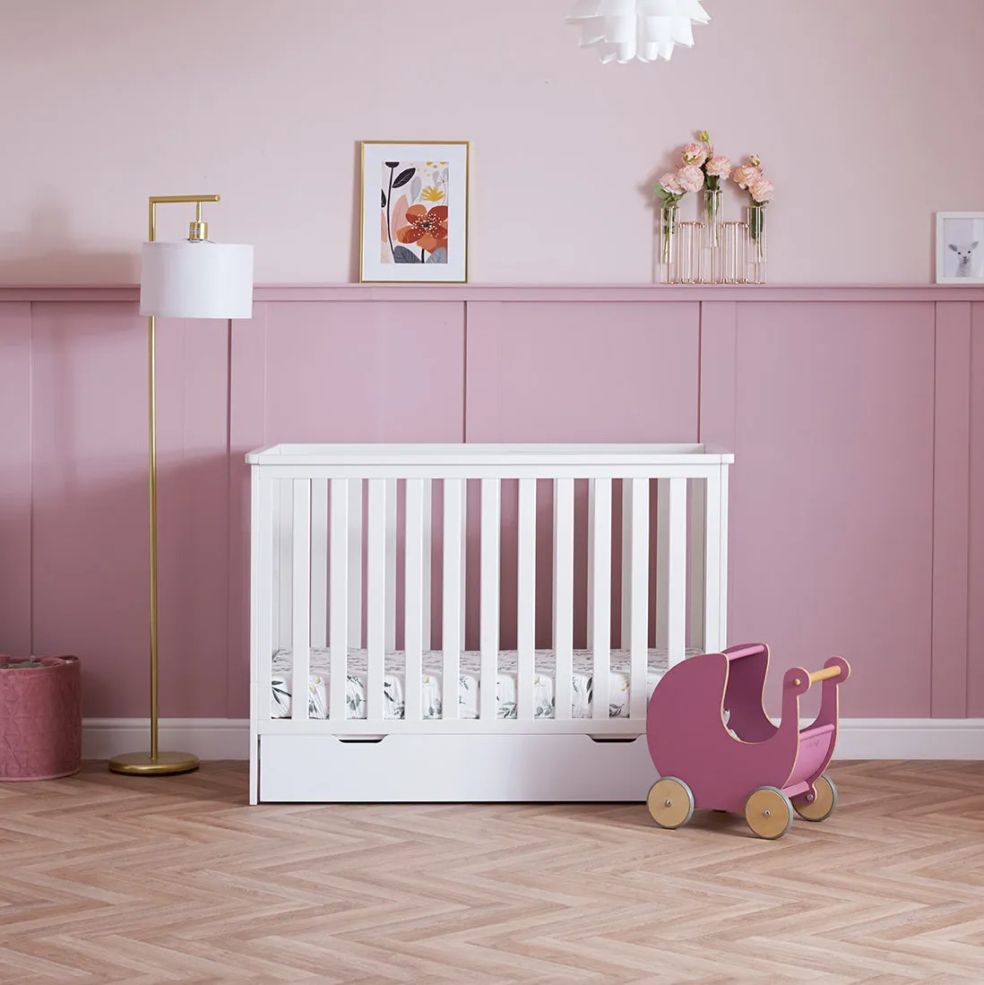 Evie Mini Cot Bed - White